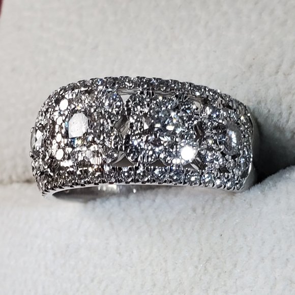 Beautiful design 14K white gold diamond ring - Picture 3 of 9